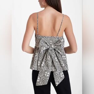 NWT Express Tie Back Top